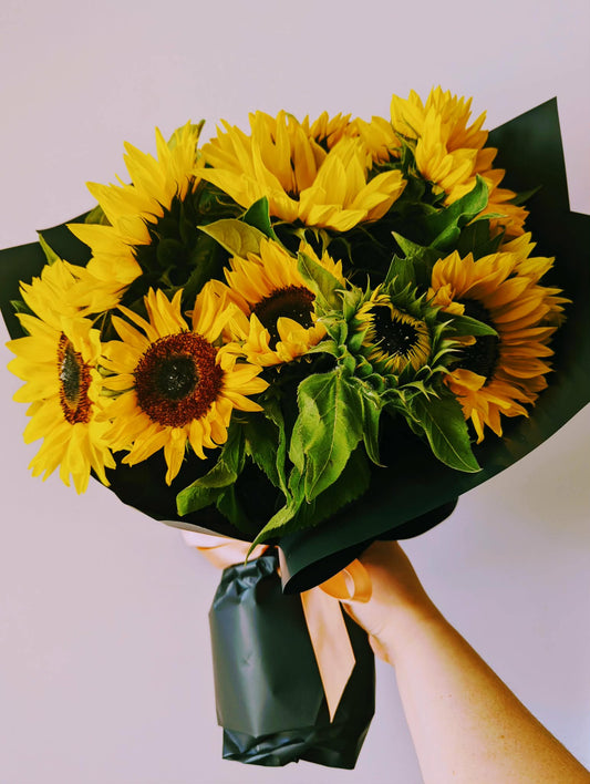 En Masse Sunflowers- Pre Order Only